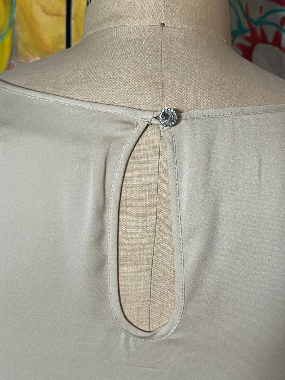 Alice + Olivia Silk Colorblock Crystal Buttons Shift Dress Ivory Brown - Picture 8 of 13